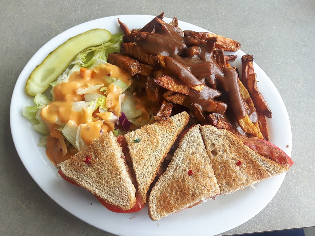 Harrys Restaurant | 16 Base Line Rd W, London, ON N6J 1V2, Canada | Phone: (519) 438-1360
