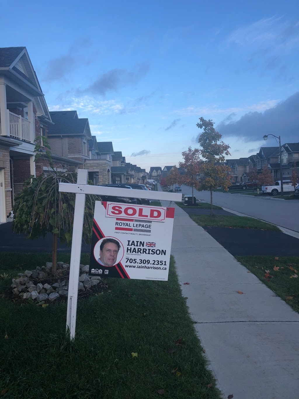 Iain Harrison Realtor | 25 Lions Gate Blvd, Barrie, ON L4M 7E3, Canada | Phone: (705) 309-2351