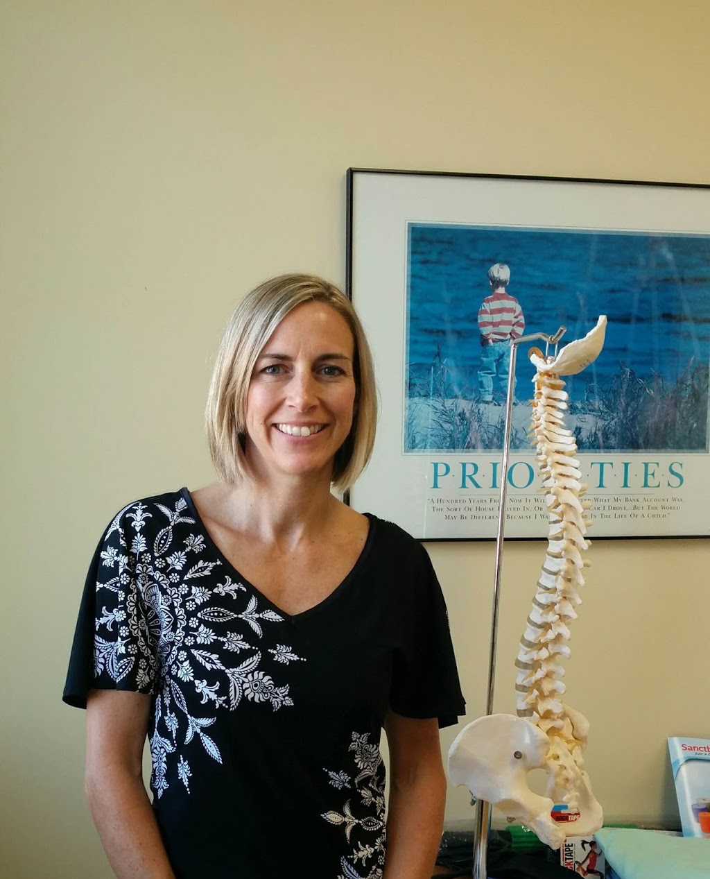 Madoc Chiropractic and Massage | 52 St Lawrence St E, Madoc, ON K0K 2K0, Canada | Phone: (613) 473-2383
