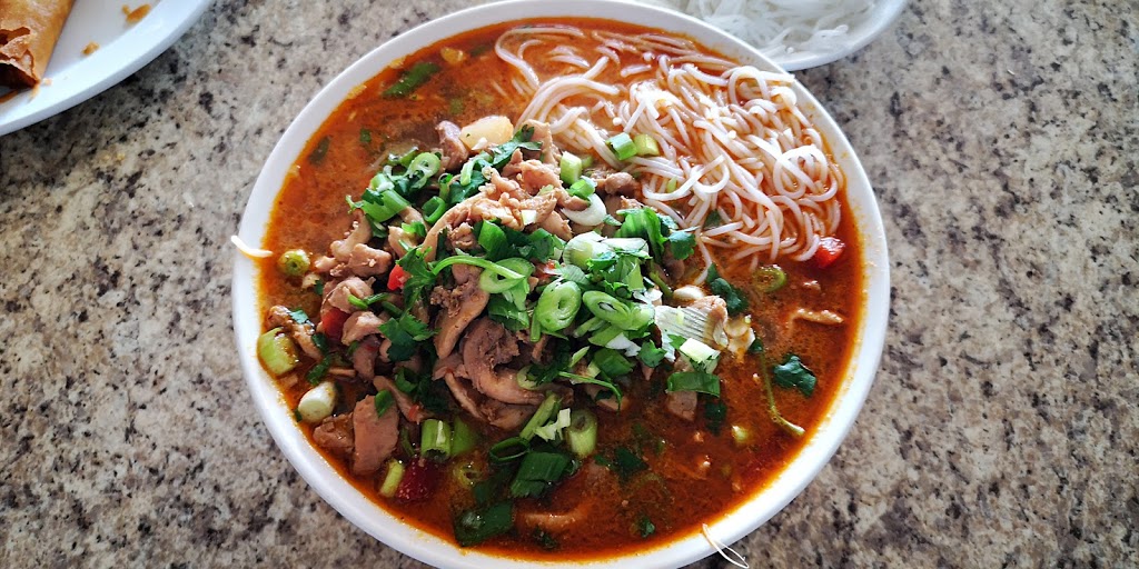 Saigon Garden | 118 Craig St, Parksville, BC V9P 2H1, Canada | Phone: (250) 248-5667