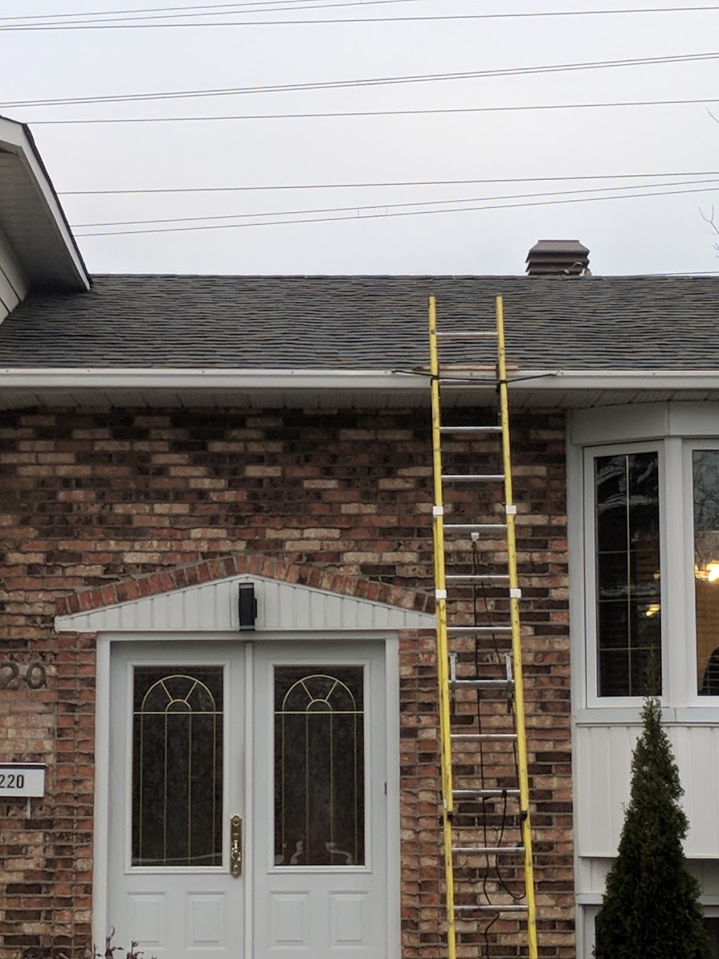 Reno Toit | 17077 Rue Charles, Mirabel, QC J7J 1P3, Canada