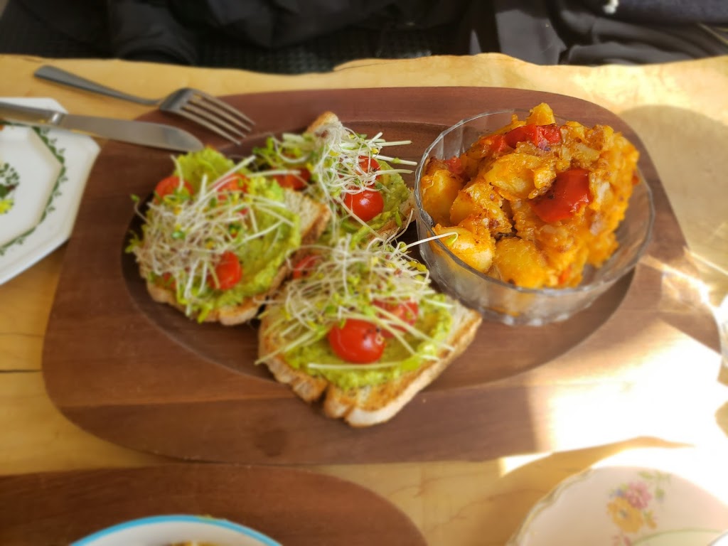 The Plant Society Kitchen | 37 Mill St E, Acton, ON L7J 1H1, Canada | Phone: (519) 929-9349
