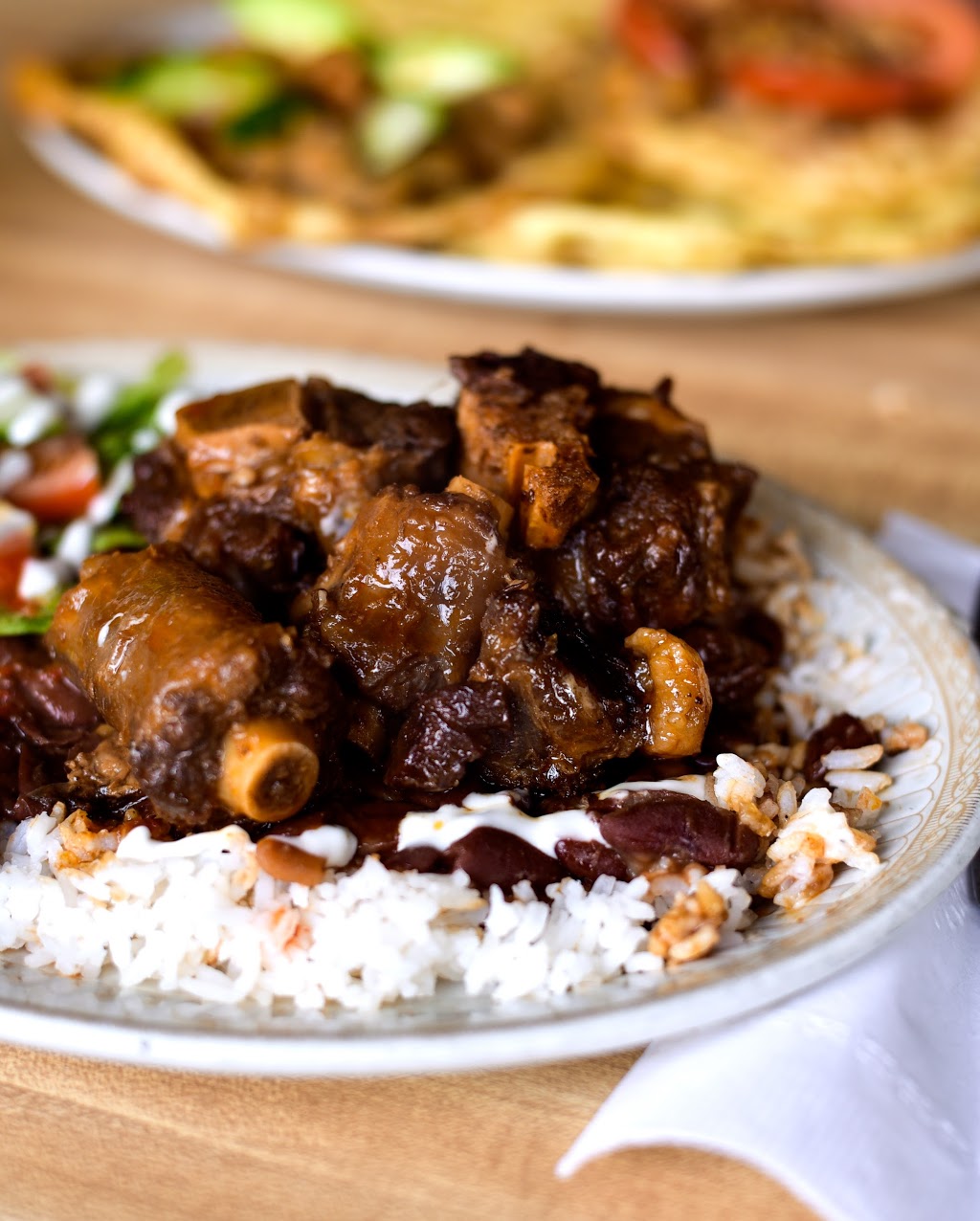 Caribbean Queen Roti Hut | 2957 Lake Shore Blvd W, Etobicoke, ON M8V 1J5, Canada | Phone: (416) 503-3419