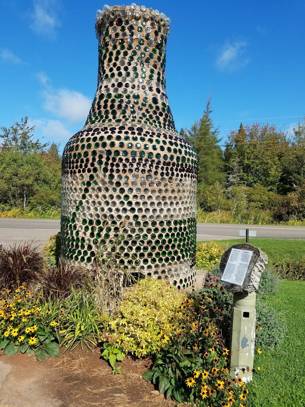Bottle Houses- Maisons de Bouteilles | 6891 PE-11, Wellington, PE C0B 2E0, Canada | Phone: (866) 671-2987