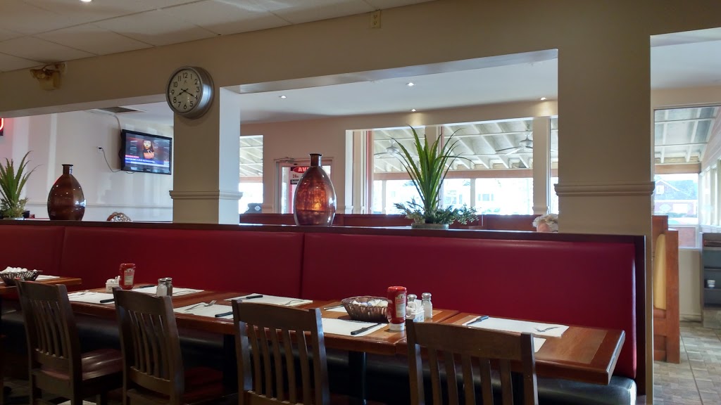 Restaurant Bobs Grill Bar | 1800 Boulevard Arthur-Sauvé, Laval, QC H7R 3W3, Canada | Phone: (450) 627-2627