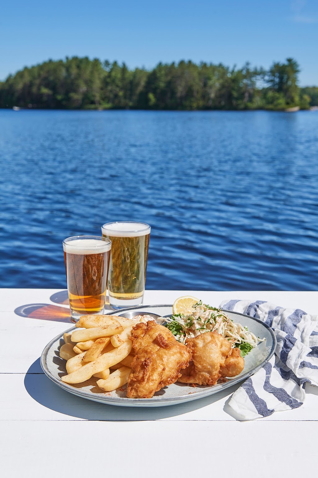 Turtle Jacks Upper Centennial | 125 Upper Centennial Pkwy, Stoney Creek, ON L8E 1H8, Canada | Phone: (905) 662-3120