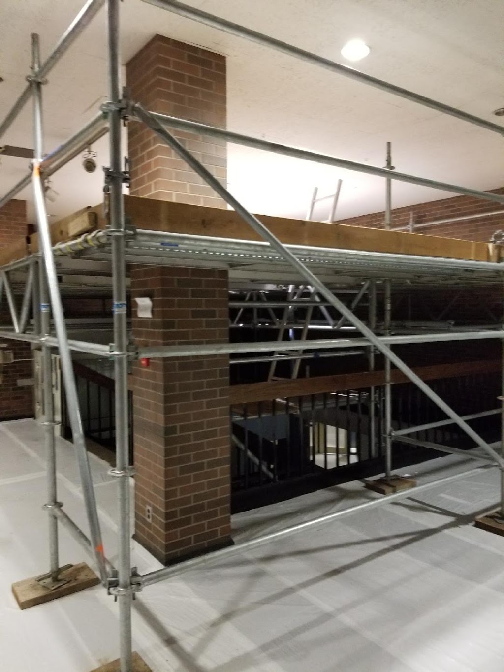 Hinton Scaffold Solutions | 13532 Yonge St, Richmond Hill, ON L4E 2S9, Canada | Phone: (647) 352-9922