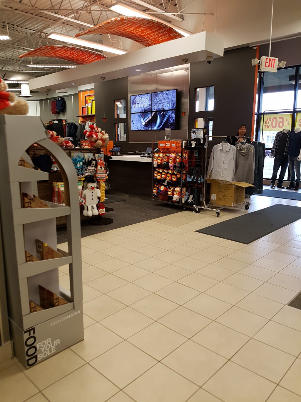 Marks | White Oaks Square, 12222 137 Ave NW Unit 121, Edmonton, AB T5L 4X5, Canada | Phone: (780) 478-6681
