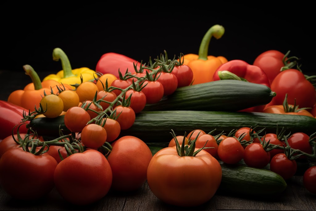 DiCiocco Farms Inc. | 308 Talbot St E, Leamington, ON N8H 3V6, Canada | Phone: (519) 326-2339