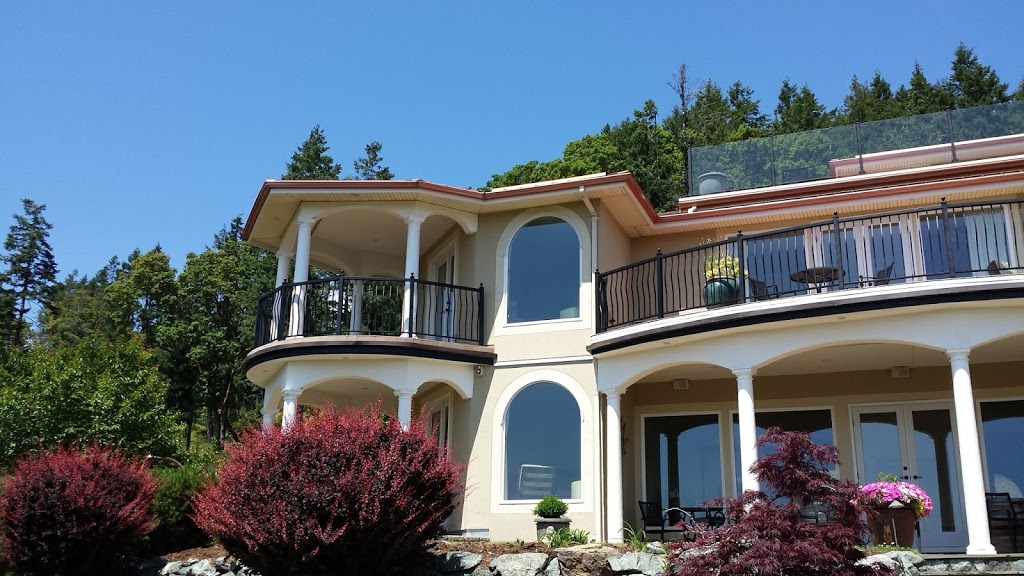 Villa Eyrie Resort | 600 Ebedora Ln, Malahat, BC V0R 2L0, Canada | Phone: (250) 856-0188