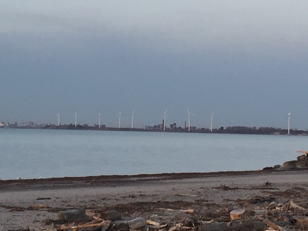 Hamburg Beach/ Town Park | 4420 Lake Shore Rd, Hamburg, NY 14075, USA | Phone: (716) 648-1817