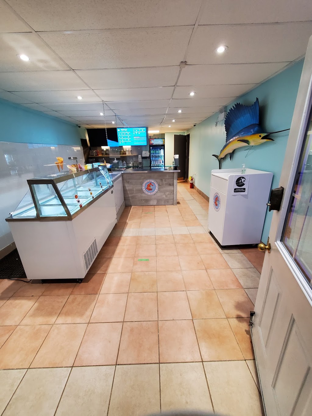 Tsunami Juice | 1 Tiny Beaches Rd N, Tiny, ON L0L 2J0, Canada | Phone: (416) 994-4383