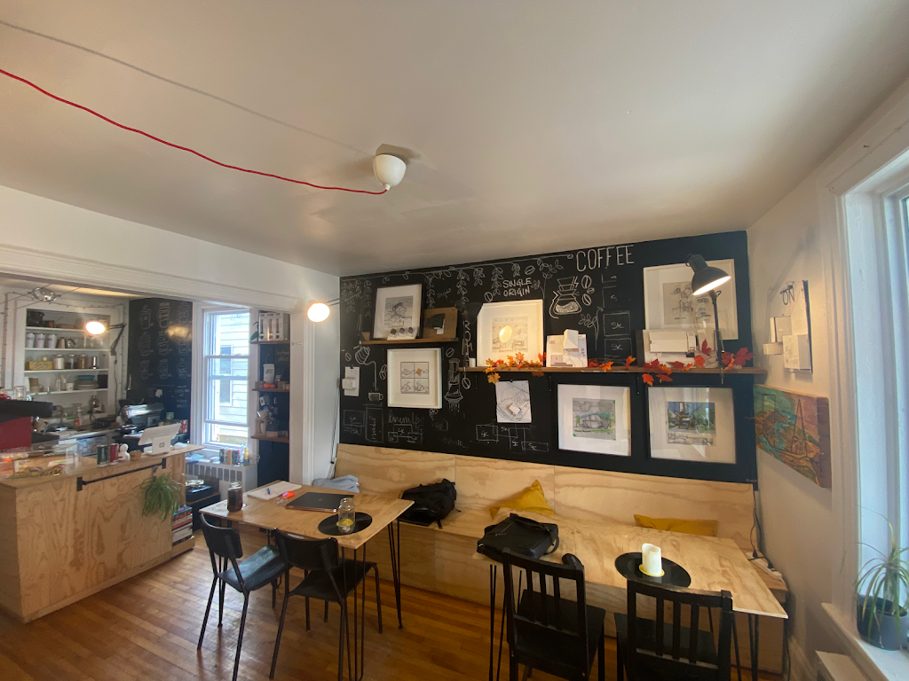 5:2:8 Creative Coffee Collective | 642 Somerset St W, Ottawa, ON K1R 5K4, Canada | Phone: (613) 276-8258