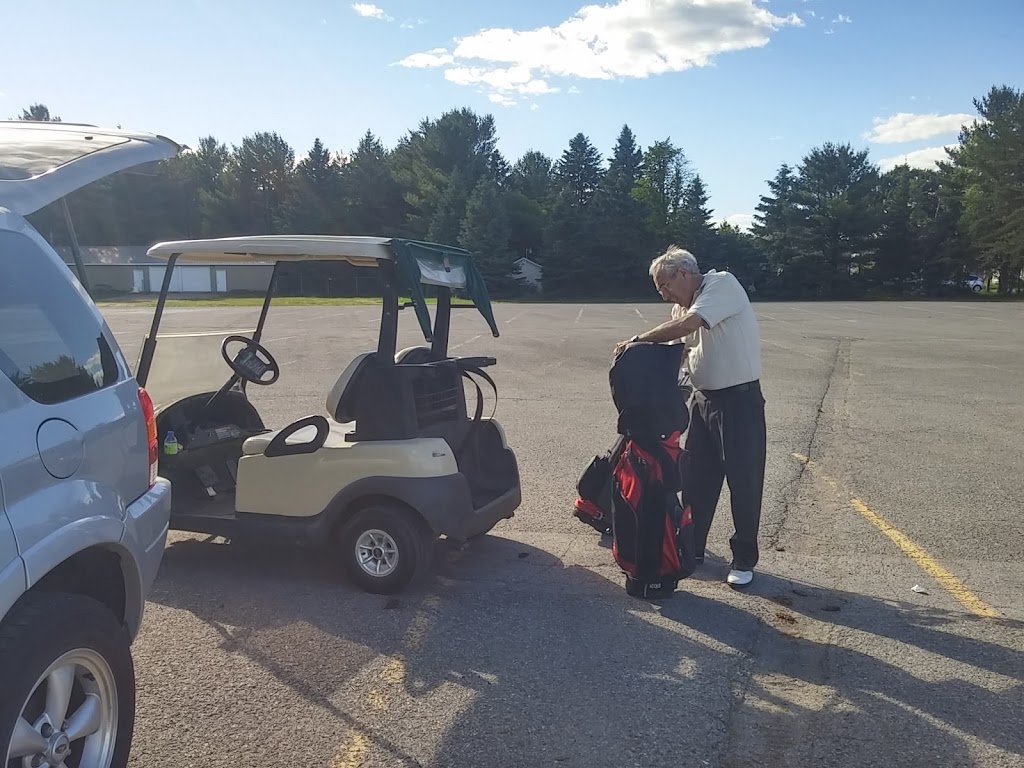 Le golf les Vieilles Forges | 1975 Rue Grimard, Trois-Rivières, QC G8Y 4N3, Canada | Phone: (819) 379-7477