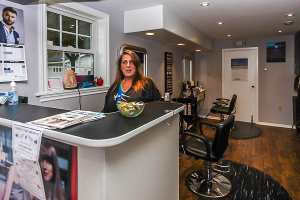 Finishing Touch Family Hair Design | 2489 St Margarets Bay Rd, Timberlea, NS B3T 1H1, Canada | Phone: (902) 876-0088