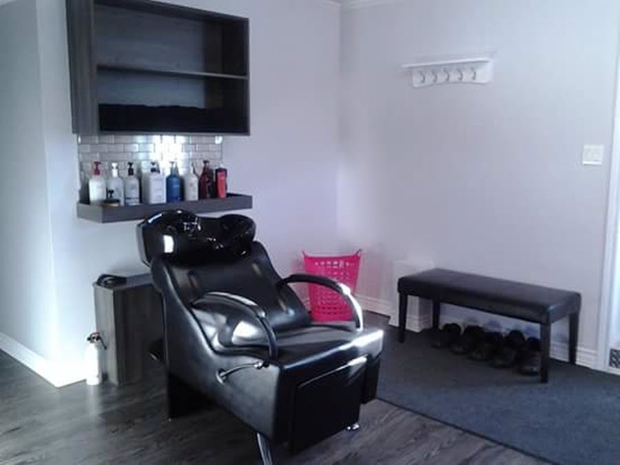 Authentyk Coiffure | 90 Av. de la Fabrique, Dolbeau-Mistassini, QC G8L 2C5, Canada | Phone: (418) 637-2099