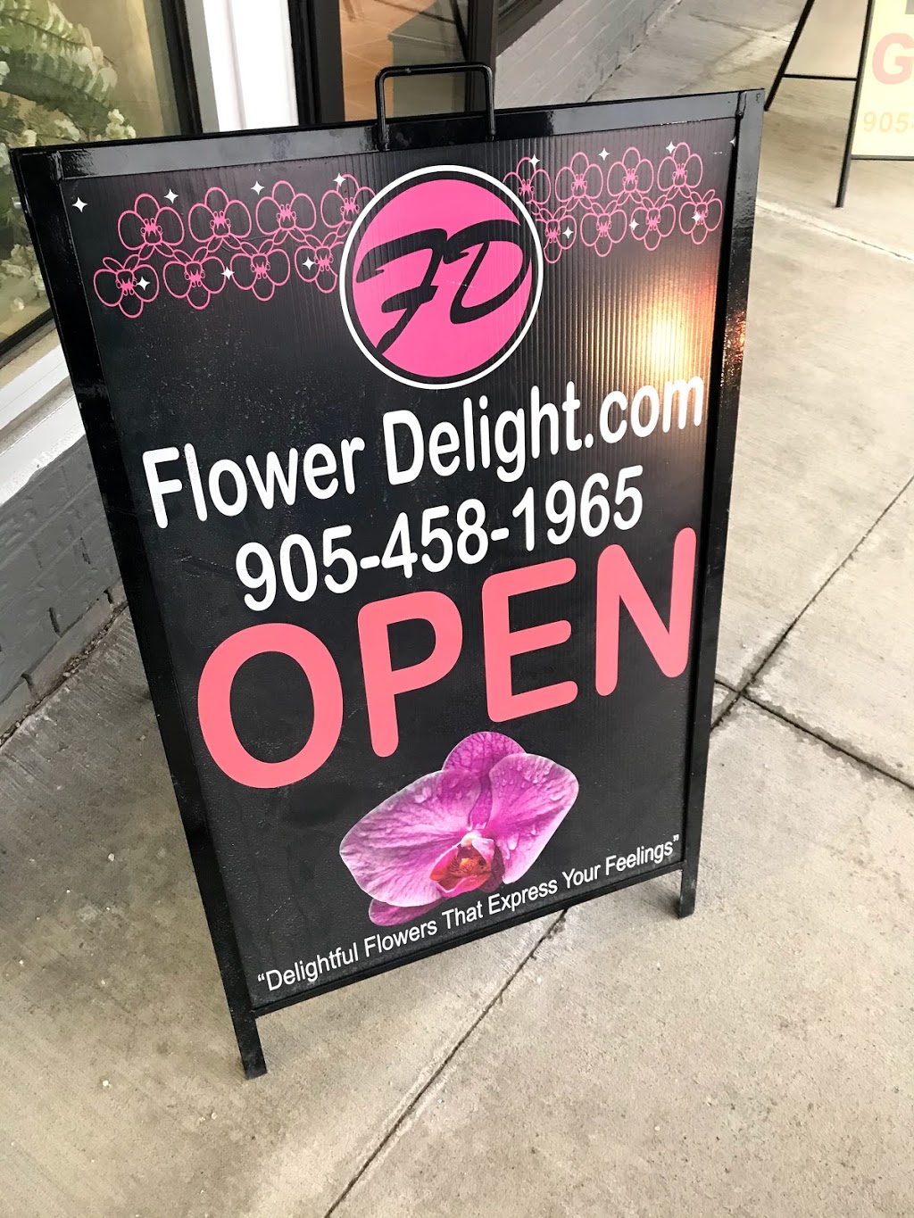 Flower Delight | 9025 Torbram Rd, Brampton, ON L6S 3L2, Canada | Phone: (905) 458-1965