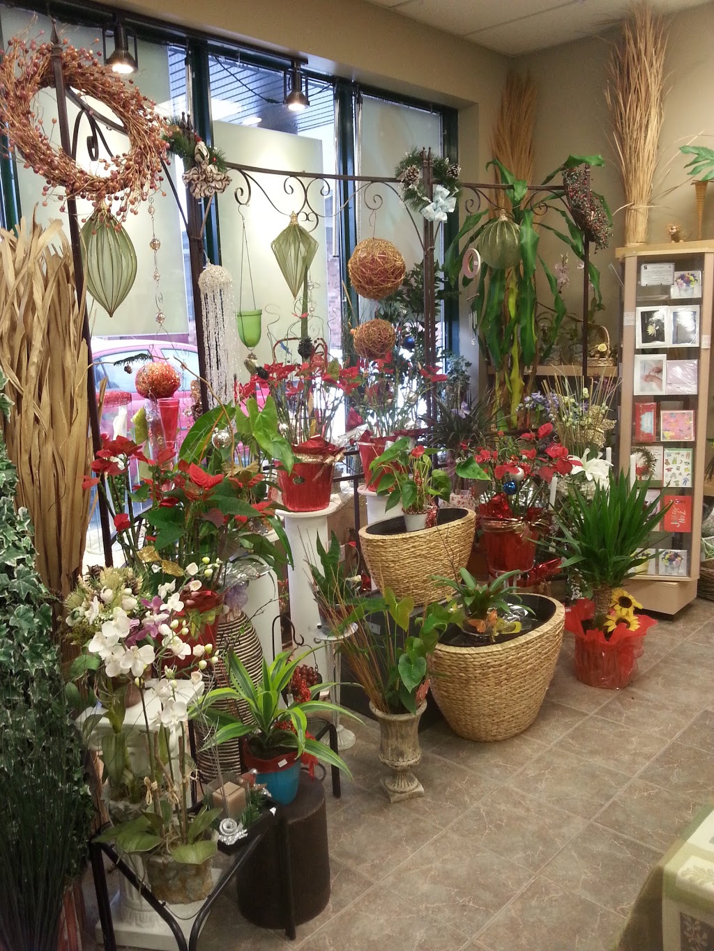 Fleuriste Pétales Ca | 382 Boulevard Adolphe-Chapleau, Bois-des-Filion, QC J6Z 1H3, Canada | Phone: (450) 965-1885
