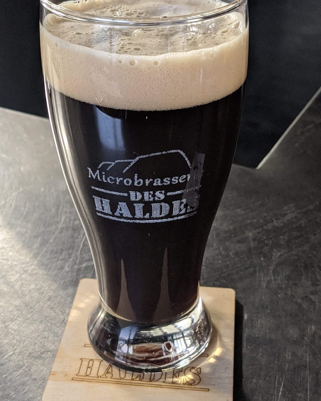 Microbrasserie des Haldes | 420 Rue Saint Alphonse-Sud, Thetford Mines, QC G6G 3V8, Canada | Phone: (418) 335-3381