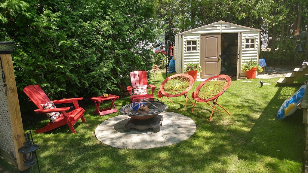 Holiday Park Seasonal Resort Community & Campground | campground | 552 High St, Southampton, ON N0H 2L0, Canada | 5197972328 OR +1 519-797-2328