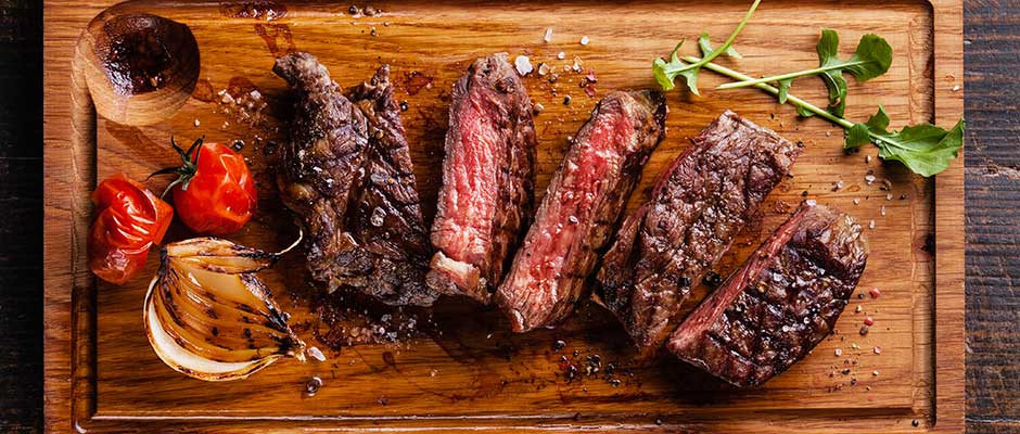 Willys Roadhouse | 606 Railway Ave S, Bethune, SK S0G 0H0, Canada | Phone: (306) 638-3023