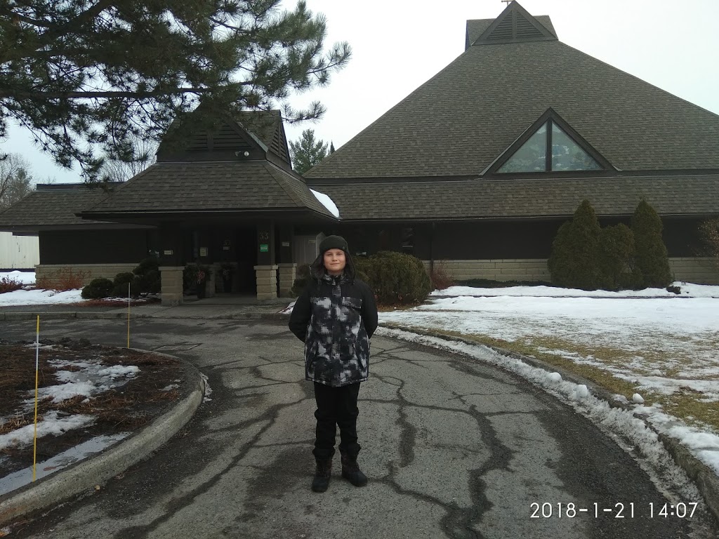 Kanata United Church | 33 Leacock Dr, Kanata, ON K2K 2B9, Canada | Phone: (613) 592-5834