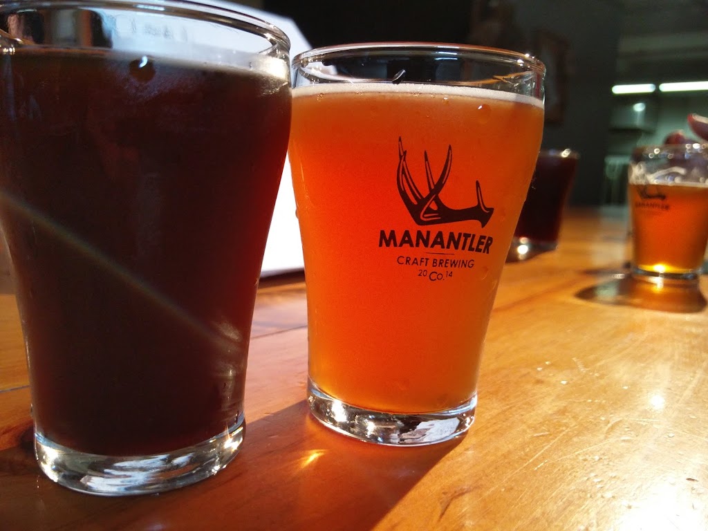Manantler Craft Brewing Co. | 160 Baseline Rd E, Bowmanville, ON L1C 1A2, Canada | Phone: (905) 697-9979
