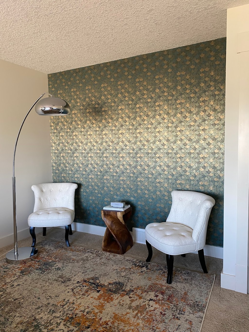 Calgary Wallpaper Installation | 117 Evergreen Mount SW, Calgary, AB T2Y 0L8, Canada | Phone: (403) 861-6298