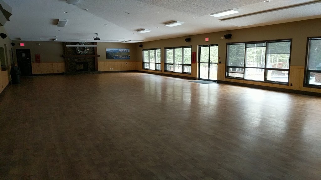 Redwood Meadows Community Centre | 1 Manyhorses Dr, Redwood Meadows, AB T3Z 1A4, Canada | Phone: (403) 949-3563