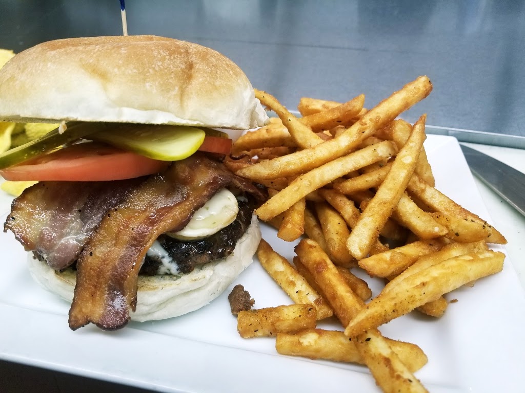 Richards Pub | 12150 161 Ave NW, Edmonton, AB T5X 5M8, Canada | Phone: (780) 457-3117