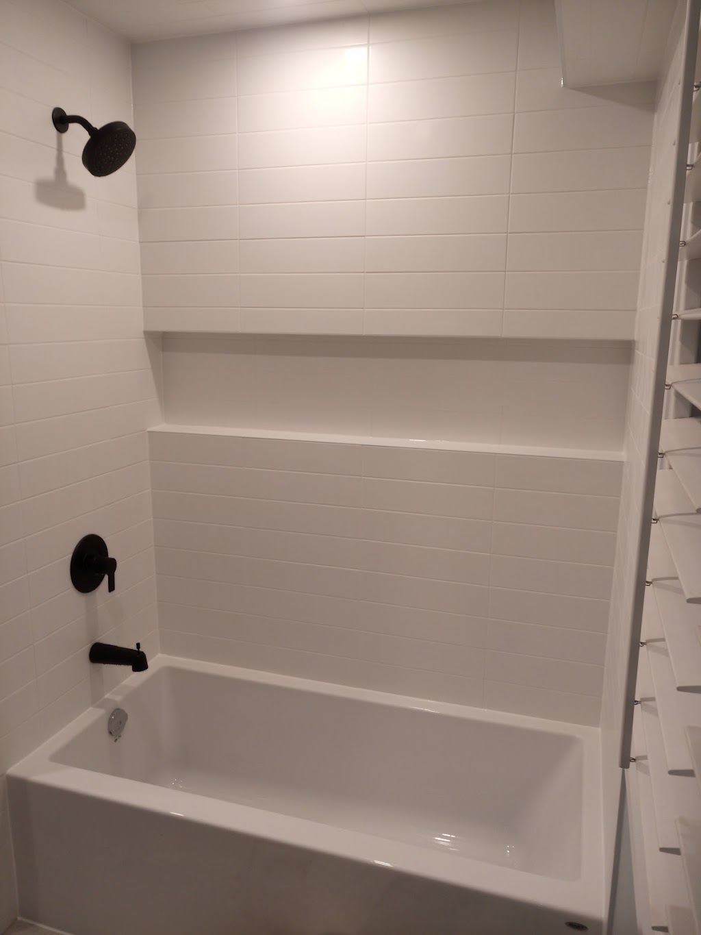 Universal House Improvement | 354 Concession 5 W, Millgrove, ON L0R 1V0, Canada | Phone: (416) 830-8523