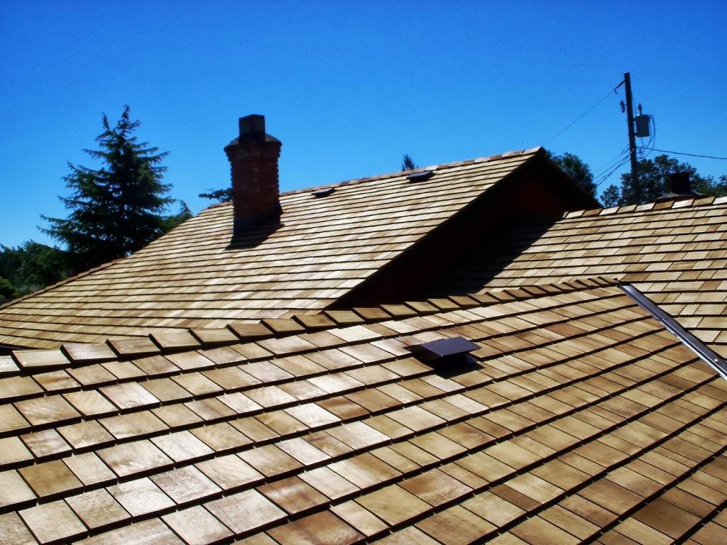 Four 12 Roofing | 1670 Tampico Pl, Victoria, BC V8N 5H2, Canada | Phone: (250) 216-7923