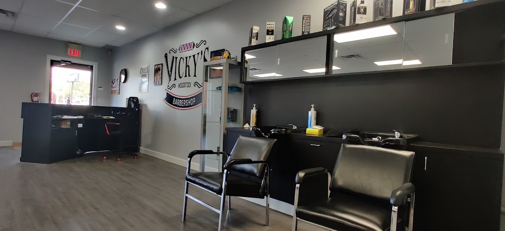 Vickys Barber Shop | 236 Norwich Ave Unit 6, Woodstock, ON N4S 3V9, Canada | Phone: (519) 532-3240