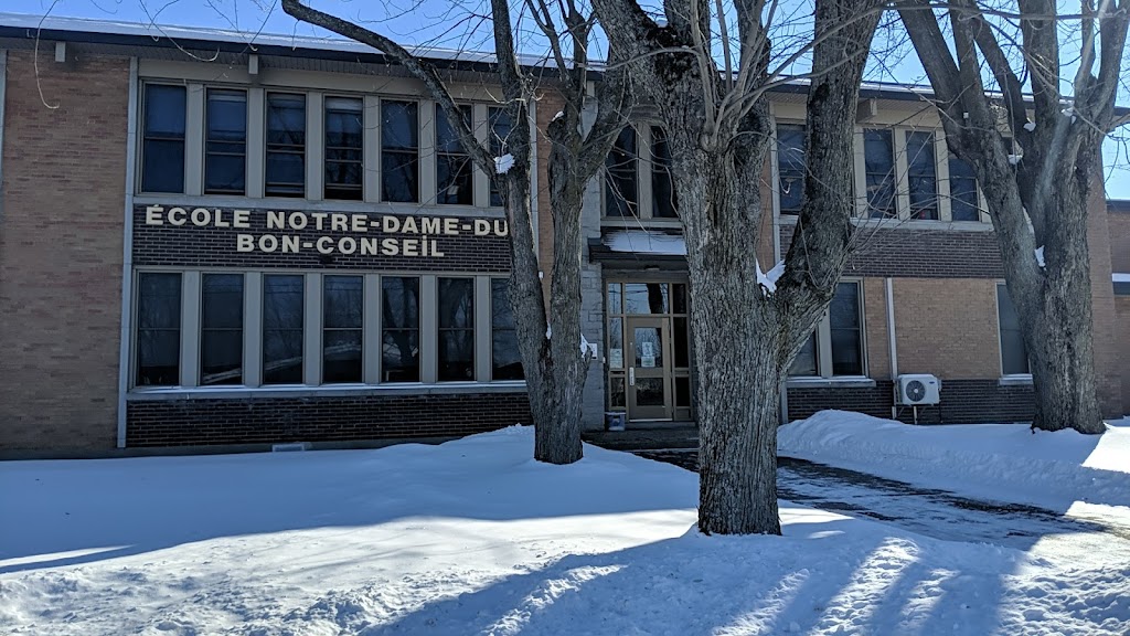 Notre-Dame-Du-Bon-Conseil elementary school | 500 Rue St Bruno, Notre-Dame-du-Bon-Conseil, QC J0C 1A0, Canada | Phone: (819) 850-1622