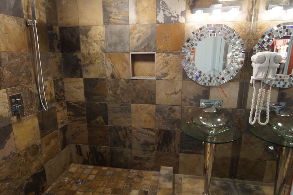 Bost Tile Ltd | 40 Page St, St. Catharines, ON L2R 4A7, Canada | Phone: (905) 988-1538