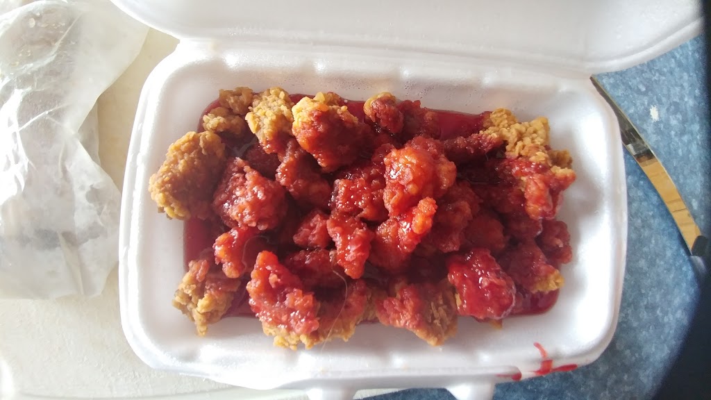Dragon Diner | 104 2 St W, Delisle, SK S0L 0P0, Canada | Phone: (306) 493-2022