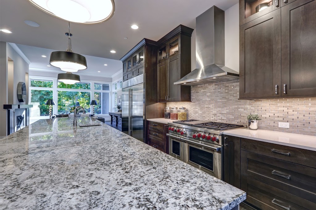 MR Kitchens - Vars | 296 Entreprise St, Vars, ON K0A 3H0, Canada | Phone: (613) 443-3399