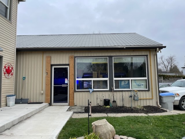 Firehouse Pets Co / Sustainable Marine Canada | 152 Main St, Lucan, ON N0M 2J0, Canada | Phone: (226) 400-4007