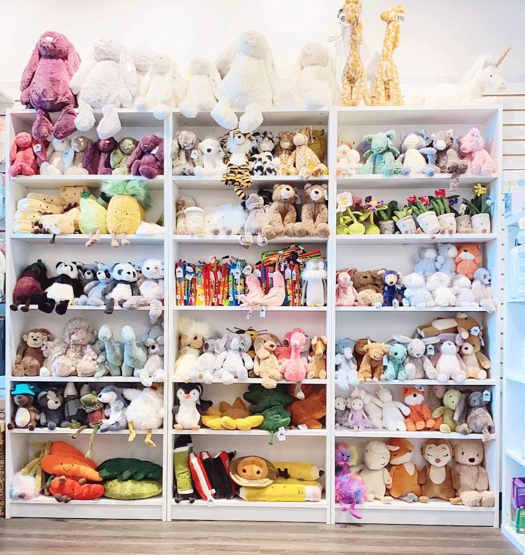 Mini Dreamers | 5232 Windermere Blvd SW, Edmonton, AB T6W 0L9, Canada | Phone: (780) 756-3365