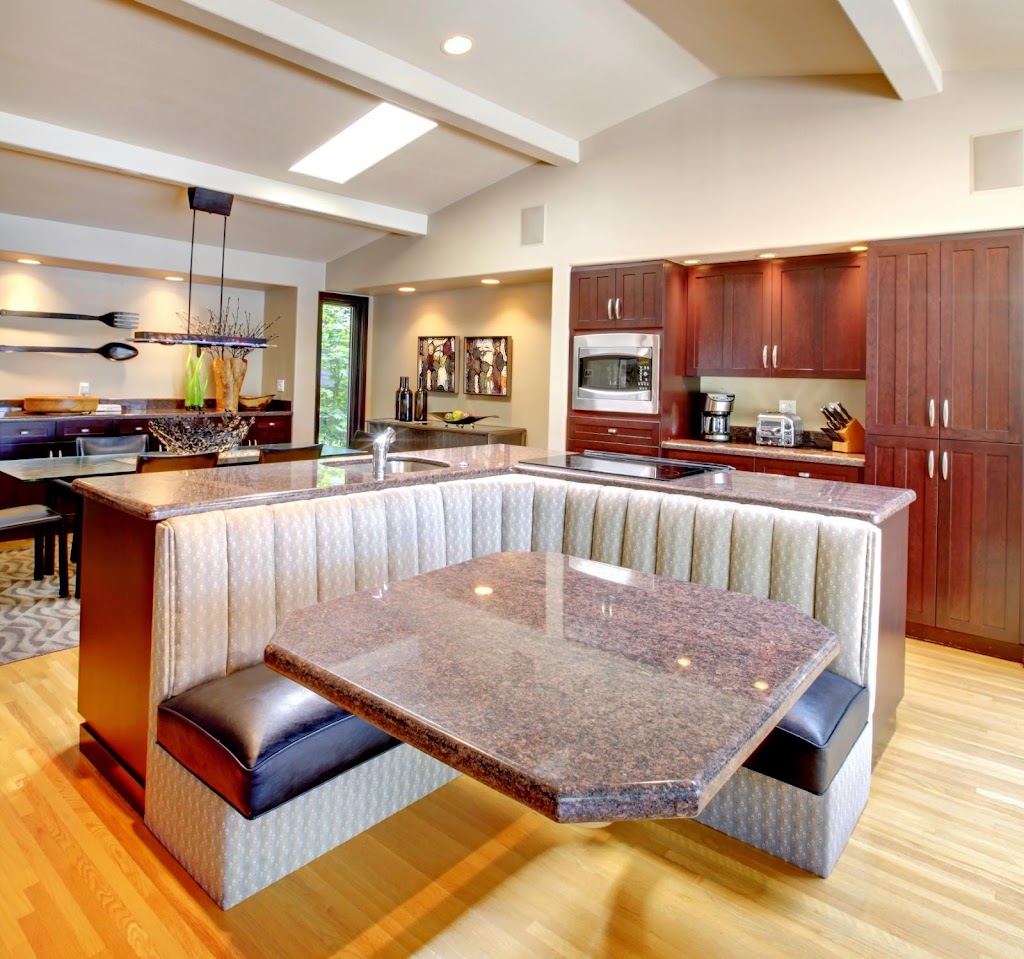 Abbotsford Carpet Cleaning Pros | AA, 2494 Clearbrook Rd Ste 102 8, Abbotsford, BC V2T 2Y2, Canada | Phone: (604) 373-4431