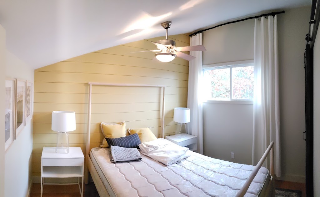 Beyond Compare | 69 Spencer St, Bracebridge, ON P1L 1C4, Canada | Phone: (705) 644-4497