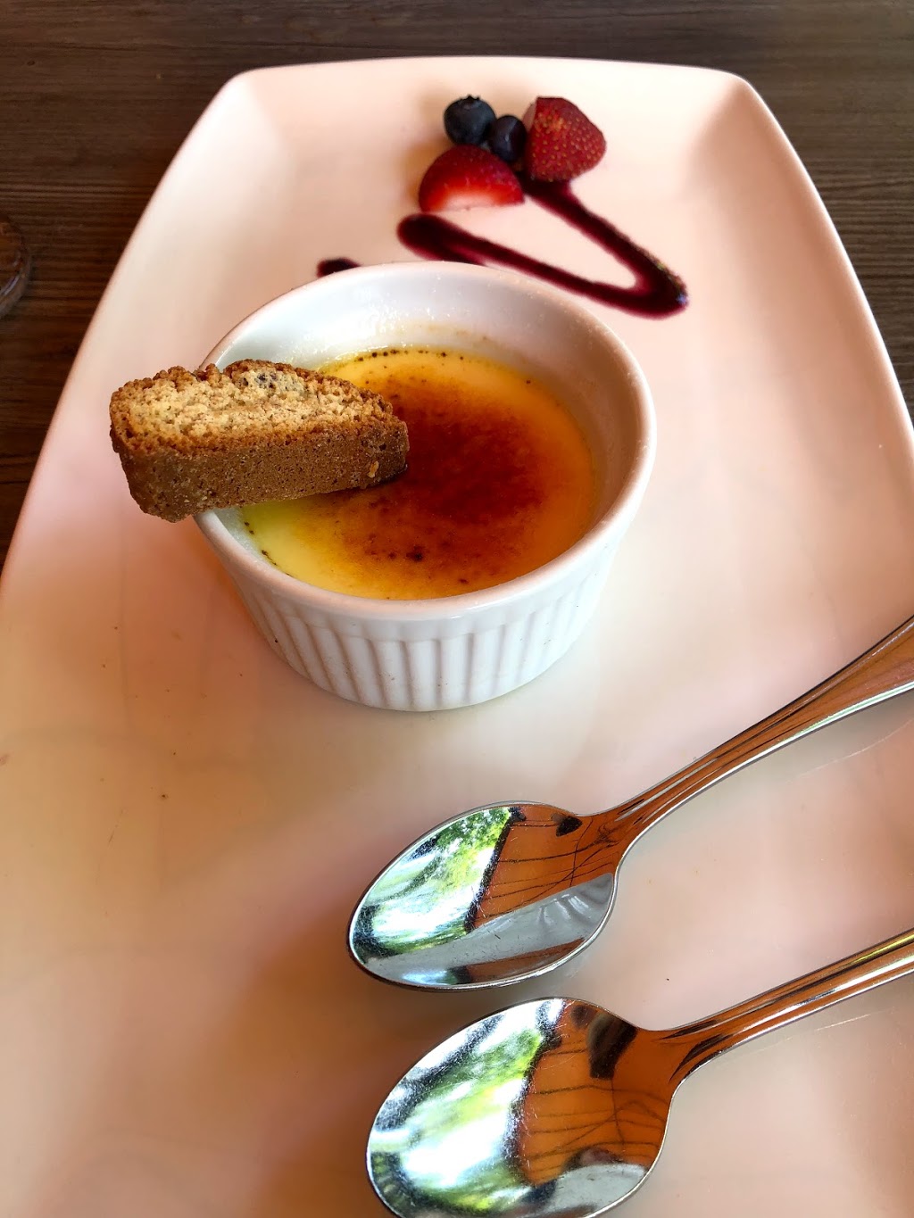 Queenston Heights Restaurant | 14184 Niagara Pkwy, Niagara-on-the-Lake, ON L0S 1J0, Canada | Phone: (905) 262-4276