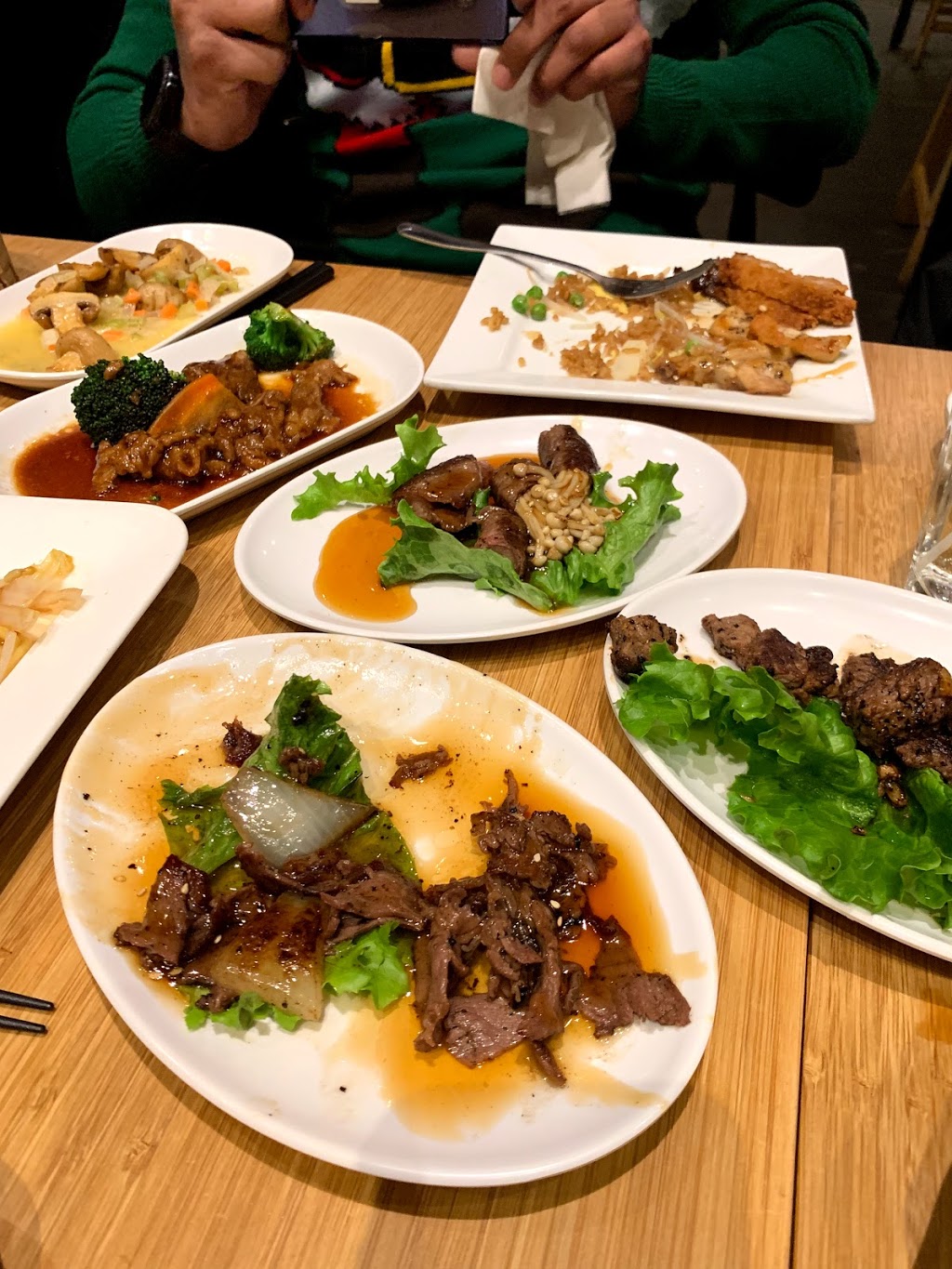 Tatemono Sushi Bar & Restaurant | 75 Consumers Dr, Whitby, ON L1N 9S2, Canada | Phone: (905) 666-8686