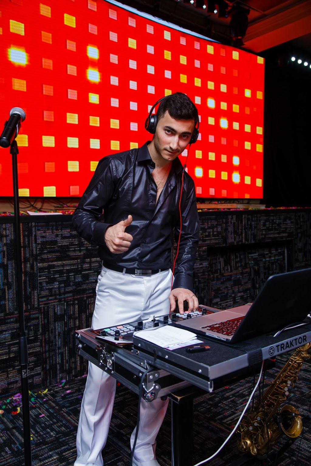 Edi Shimonov Music | 6000 Bathurst St #1208, Toronto, ON M2R 1Z2, Canada | Phone: (647) 530-7311