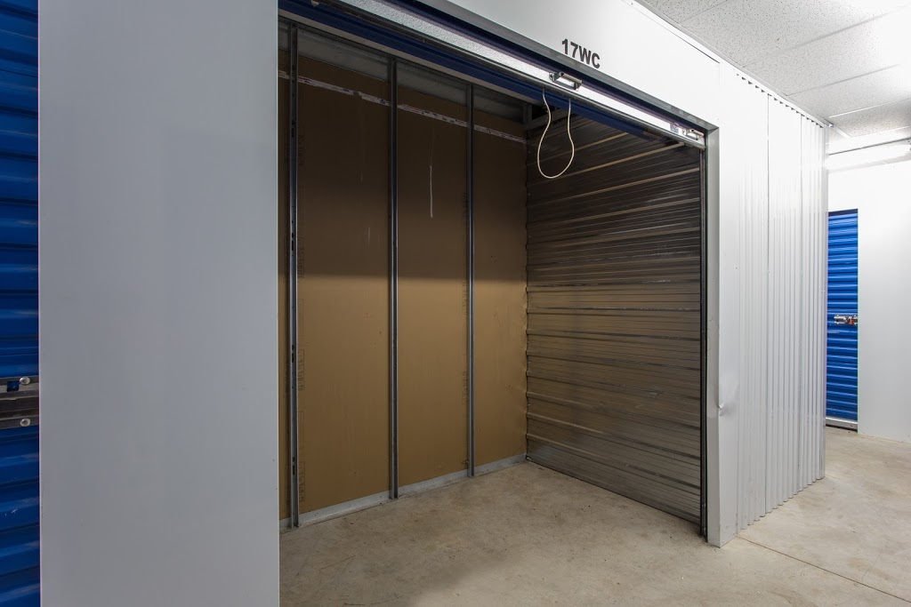 StorageMart | 996 Farewell St, Oshawa, ON L1H 6N6, Canada | Phone: (905) 576-1733