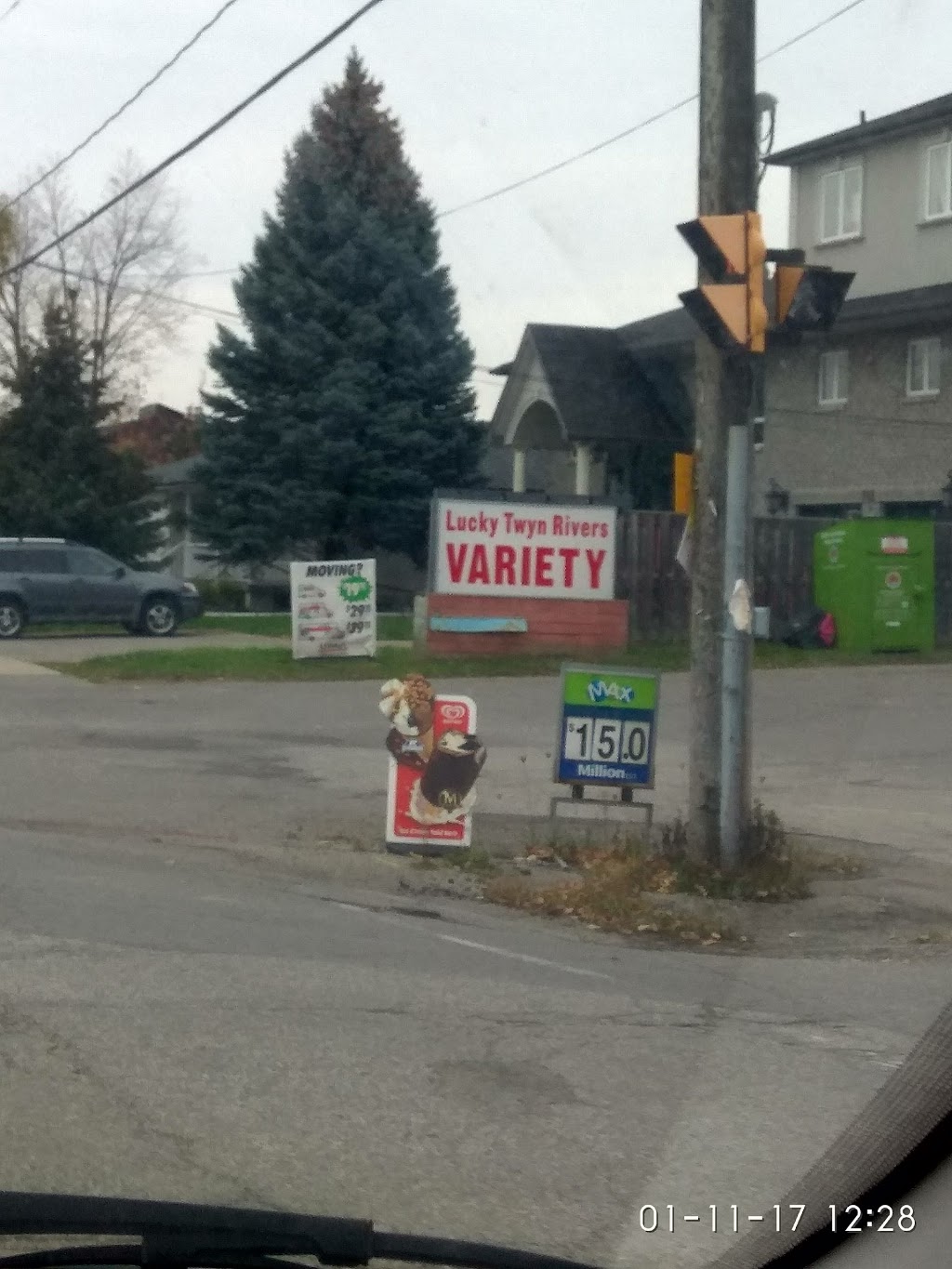 Lucky Twyn Rivers Variety | 159 Twyn Rivers Dr, Pickering, ON L1V 1E3, Canada | Phone: (905) 509-3328
