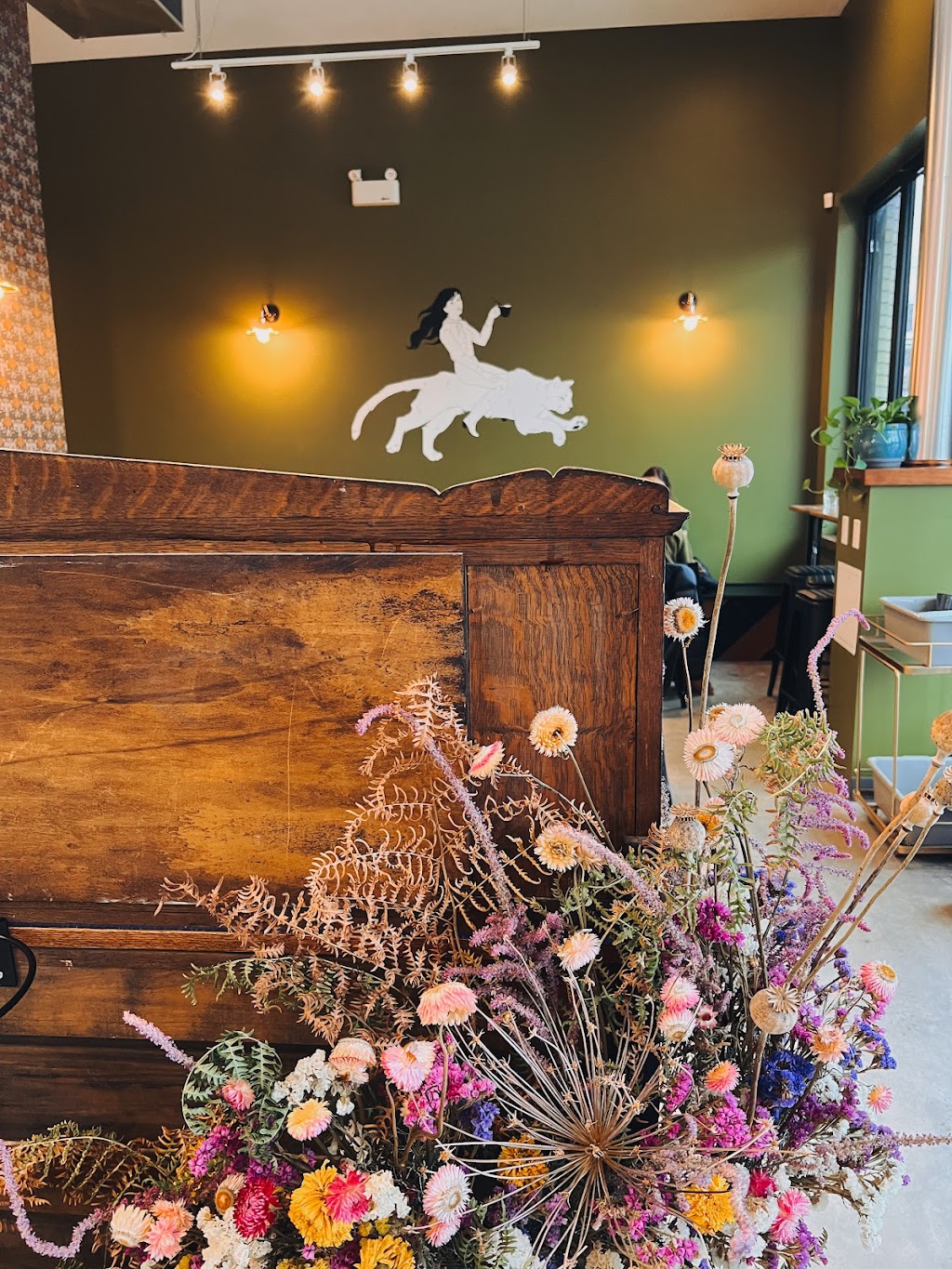 Laneway Coffee and Kitchen | 2727 Dunsmuir Ave, Cumberland, BC V0R 1S0, Canada | Phone: (778) 992-1698