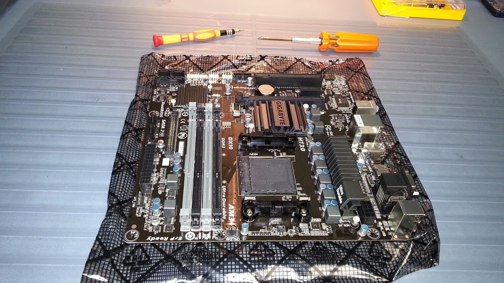 A2ZPC - Laptop & Computer Repair Toronto | 2184 Dundas St W, Toronto, ON M6R 1X3, Canada | Phone: (416) 534-1611