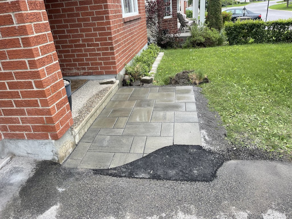 2 Queens Home Services | 519 Nordmann Fir Ct, Ottawa, ON K2V 0N5, Canada | Phone: (613) 518-2511