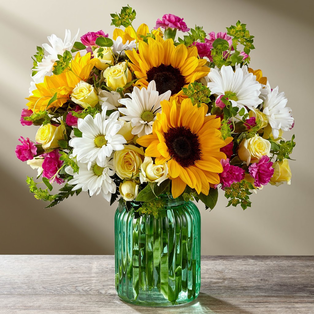 Anderson Flowers | 3 Chatsworth Crescent, Whitby, ON L1R 1H7, Canada | Phone: (905) 666-9509